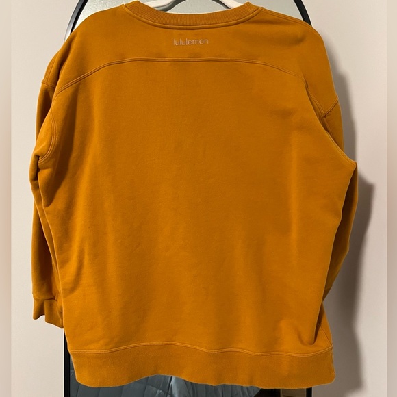 Lululemon Perfectly Oversized Crew - Picture 2 of 3